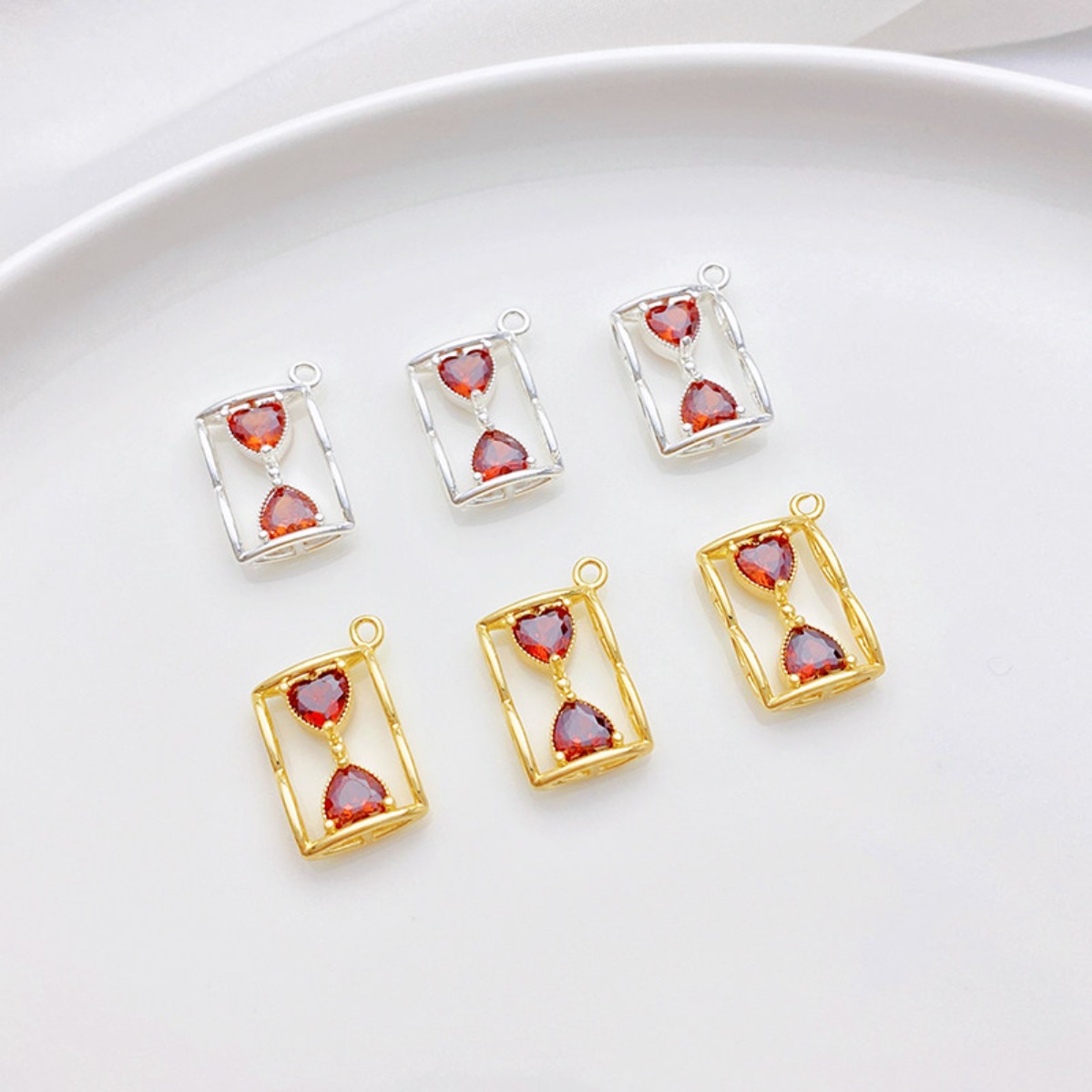 Jewelry Making Light - Light Luxury Retro Red Heart Hourglass